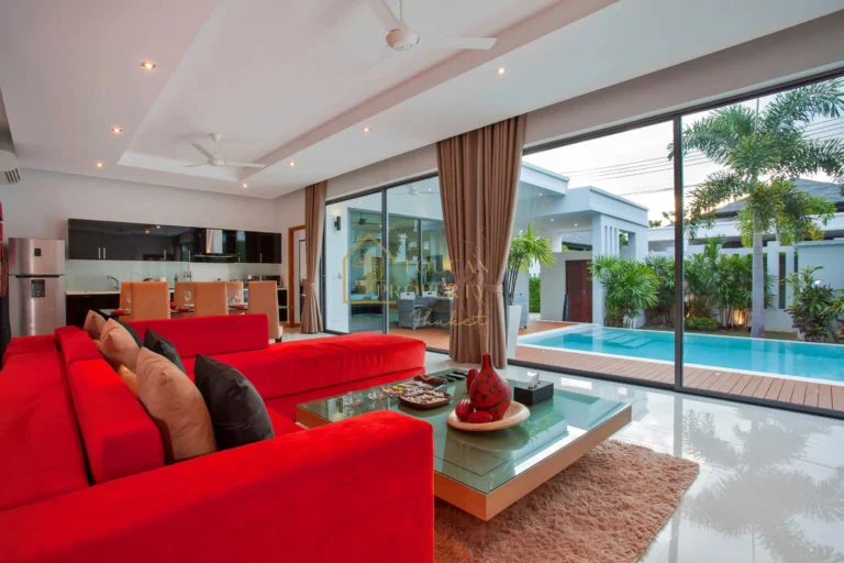 Modern Pool Villa 3 Bedrooms in Rawai